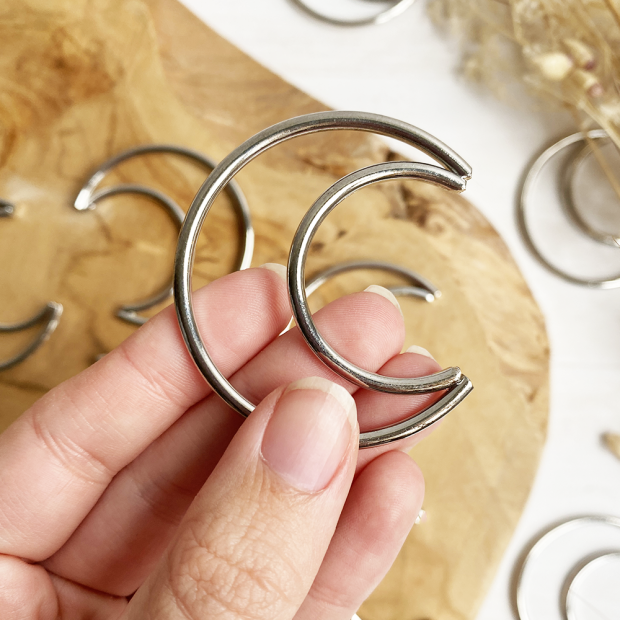 Macramé metal hoop - Moon
