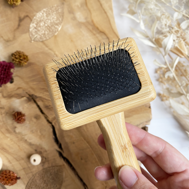 Brosse pour macramé