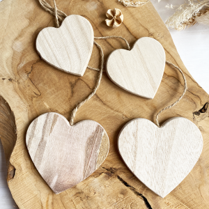 Cuori in legno - Set da 4