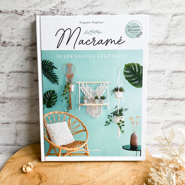Livro - Suportes suspensos para plantas em macramé