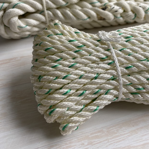 Corda di nylon con impiombature
