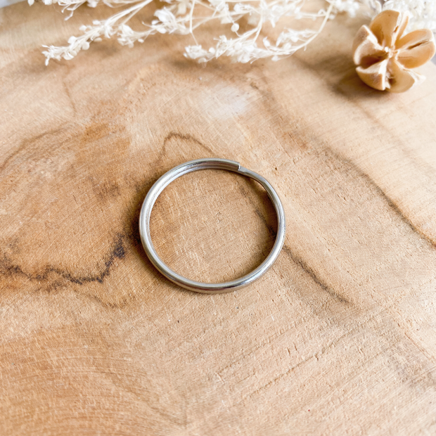Anello tondo aperto