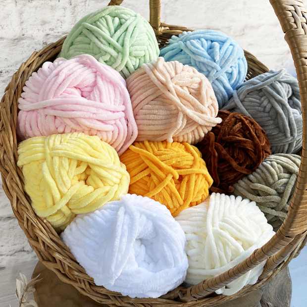 Chenille Yarn No. 6