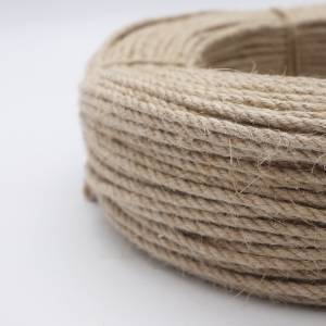Unpolished hemp rope