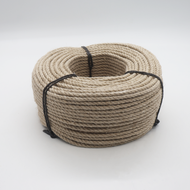 Unpolished hemp rope