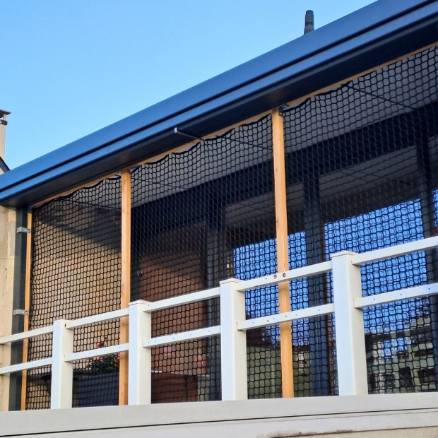 Red balcón para gatos