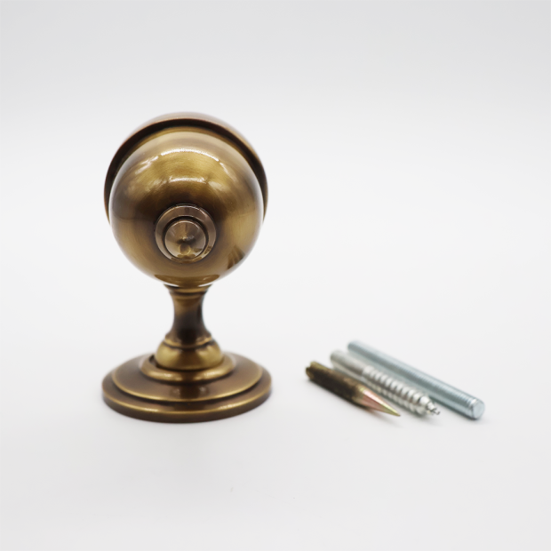 Rope end cap for wall