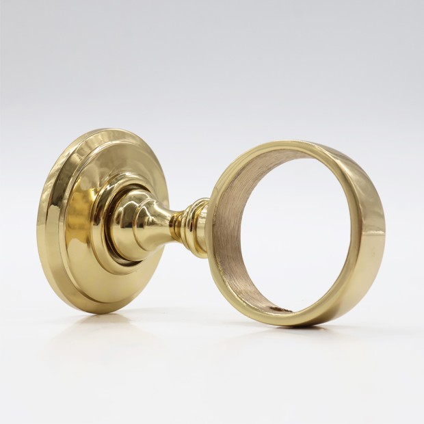 Anilla de pared para cuerda - Latón barnizado