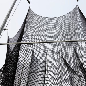 Net for hammer / discus throw cage - With side wings