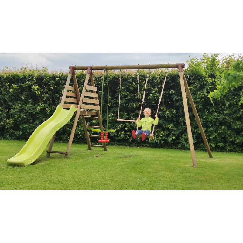 Outdoor Leisure Equipment : Swings, Climbing ropes, Rope ladders, Trapezes...