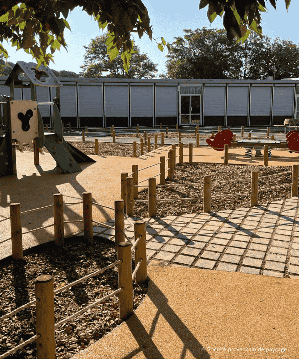 Corde cloture école